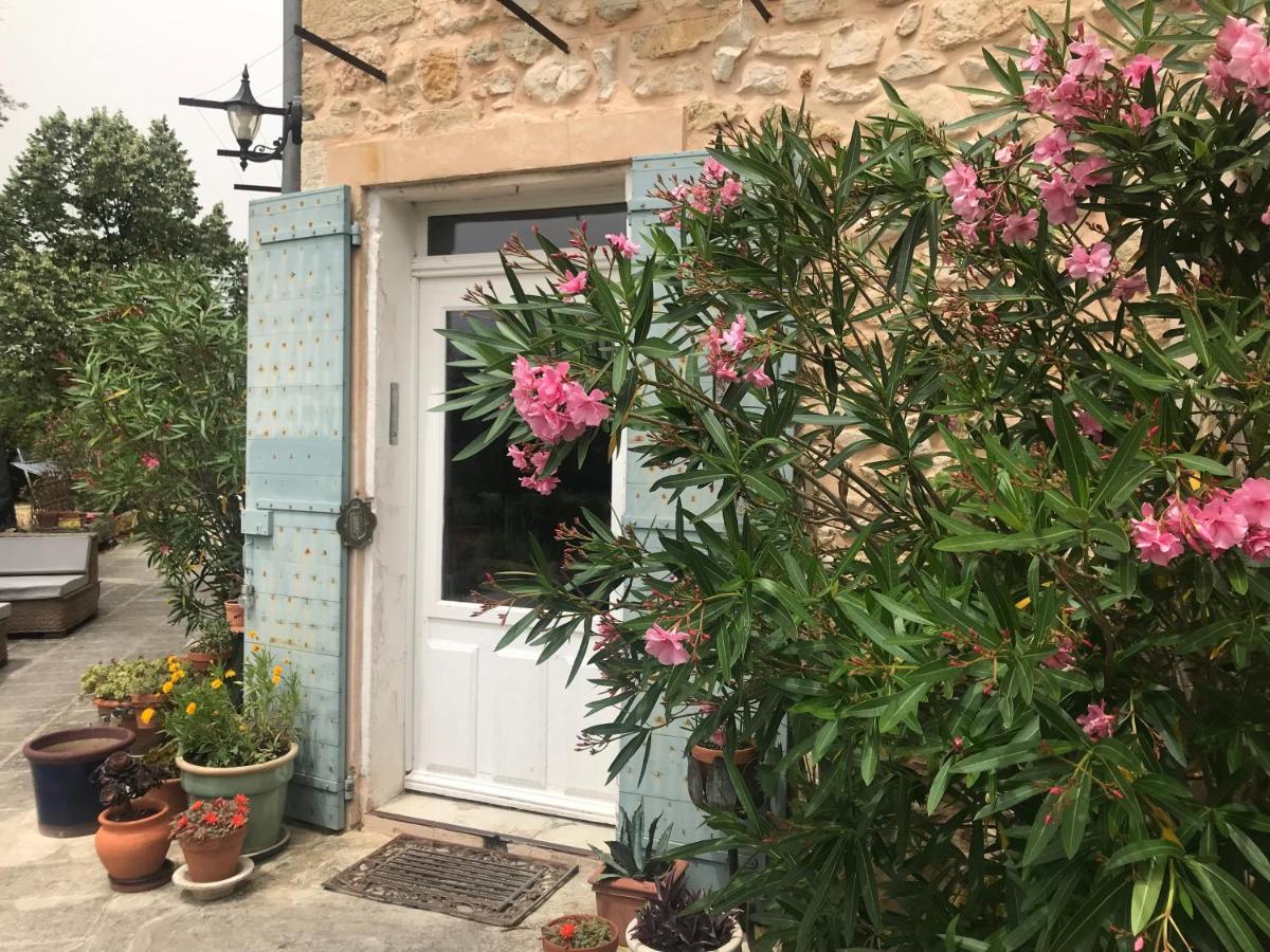 Oustau Du Ventoux Bed & Breakfast Bedoin Exterior photo